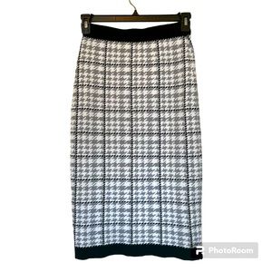 Halogen Midi Sweater Skirt Ivory Grey Houndstooth Size XS